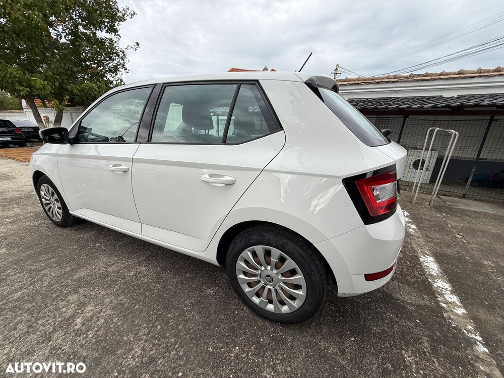 Skoda Fabia 1.0 TSI Ambition - 6