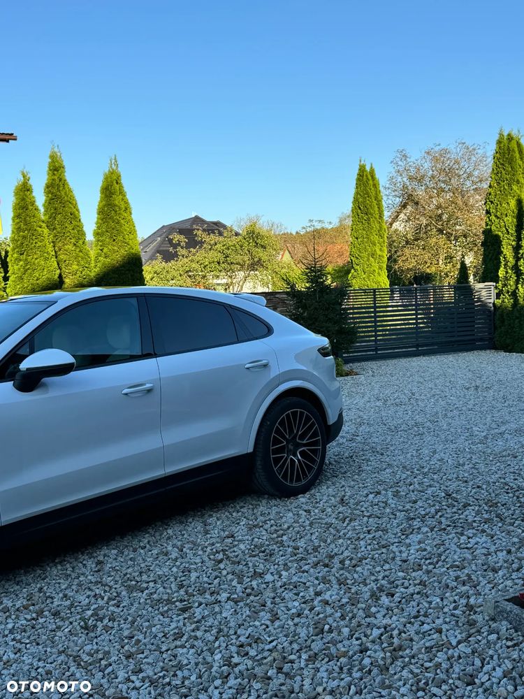 Porsche Cayenne Standard - 9