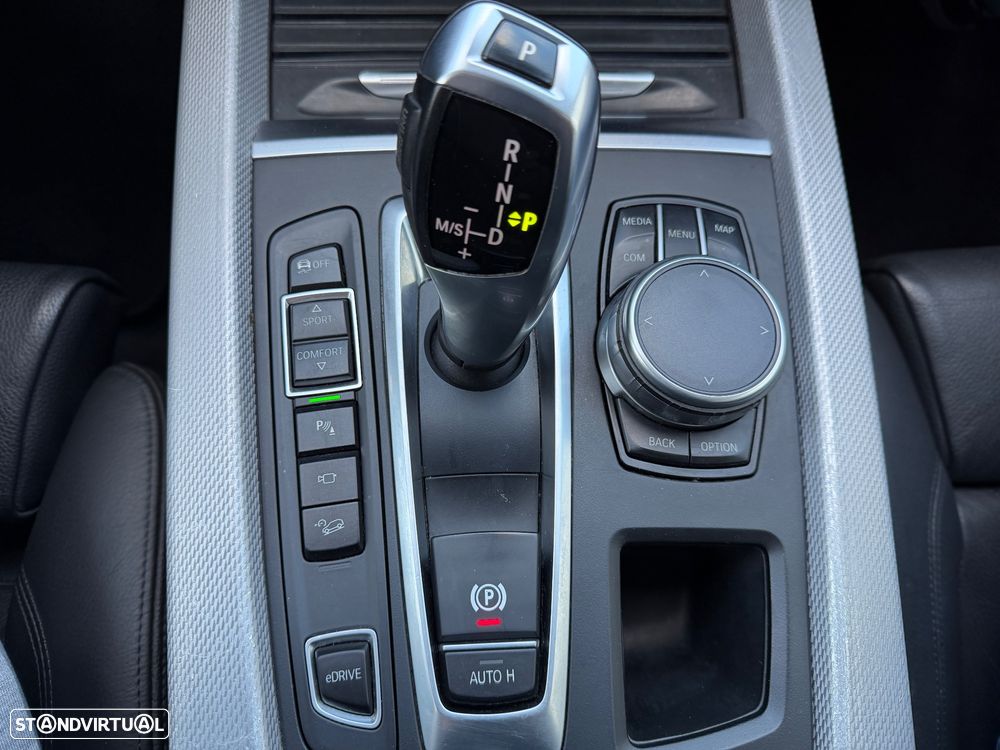 BMW X5 40e xDrive Pack M - 30