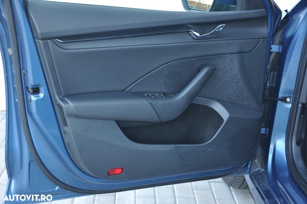 Skoda Octavia 2.0 TDI Ambition - 11