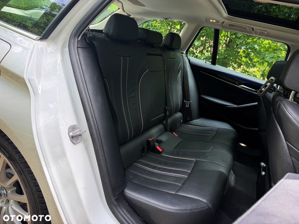 BMW Seria 5 530d xDrive mHEV Luxury Line - 25