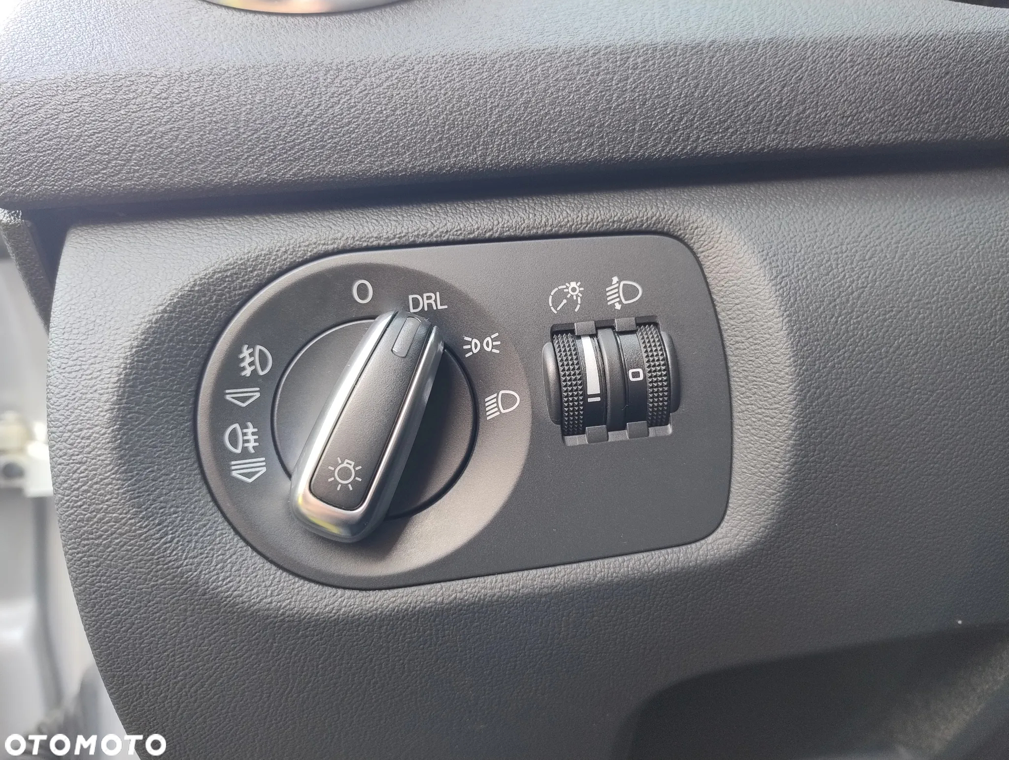 Audi A3 2.0 TDI DPF Ambiente - 25