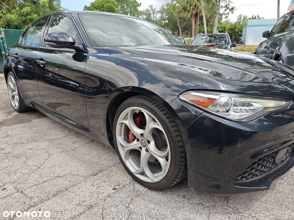 Alfa Romeo Giulia - 29
