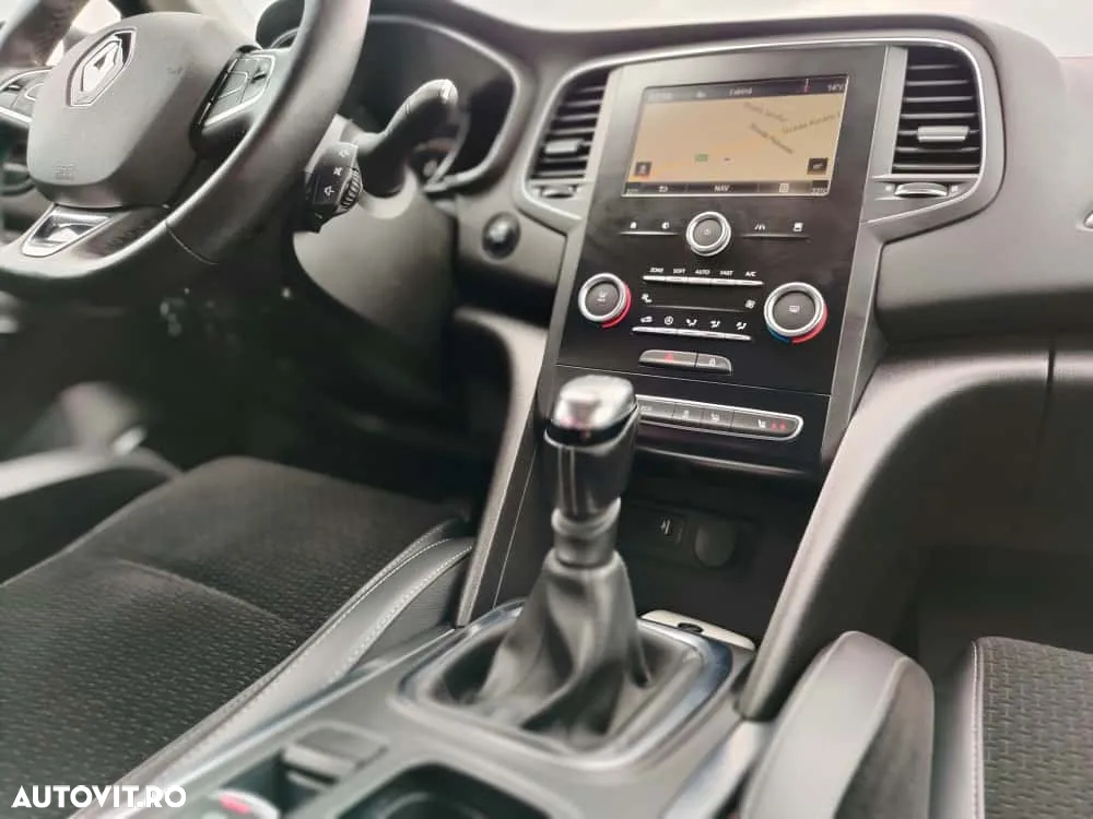 Renault Megane ENERGY TCe 100 LIMITED - 8