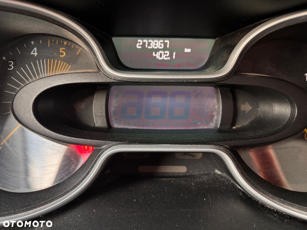 Renault Trafic - 8