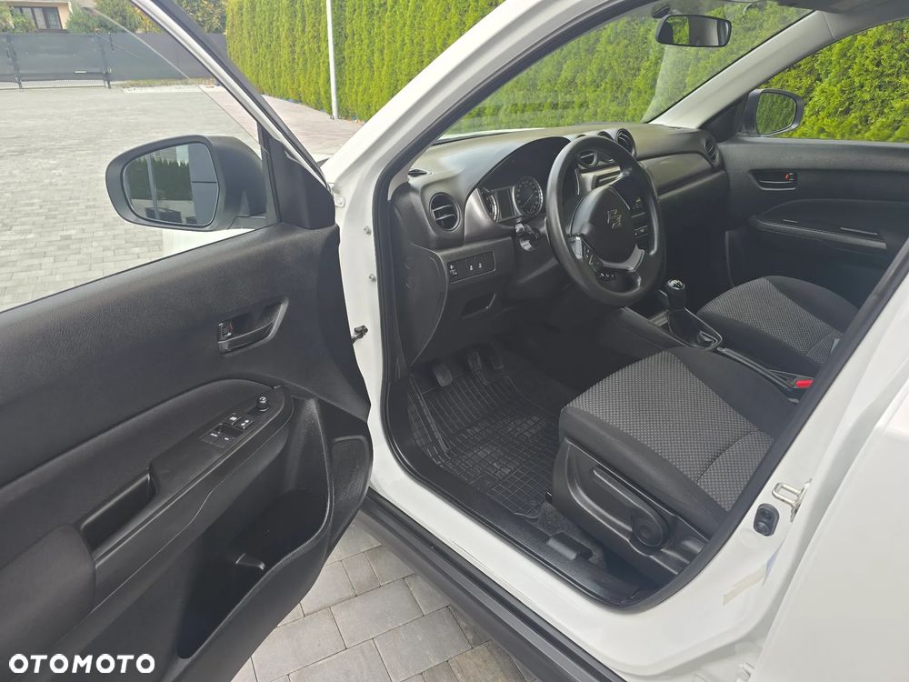 Suzuki Vitara - 6