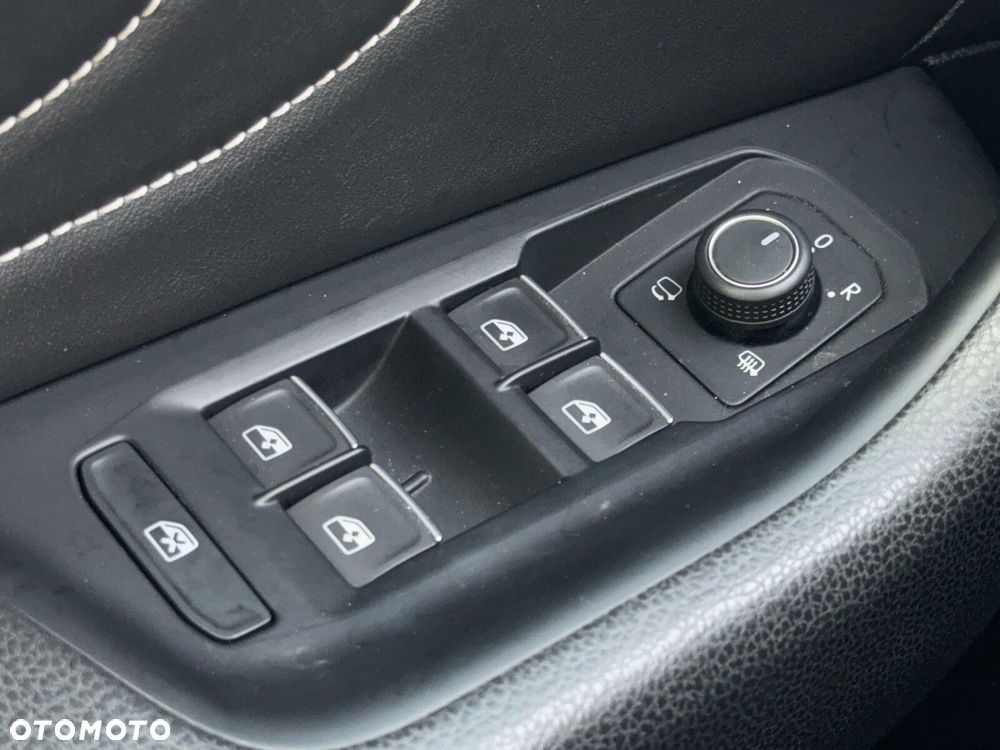 Volkswagen Arteon 2.0 TSI Elegance DSG - 32