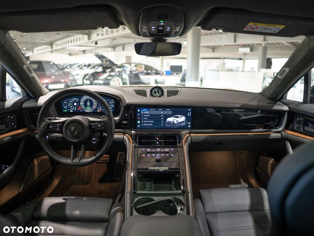 Porsche Panamera 2024