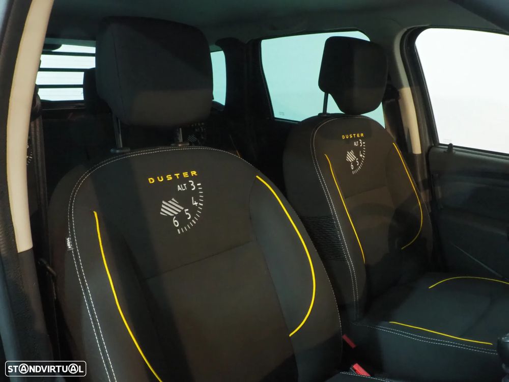 Dacia Duster 1.2 TCe SL Explorer - 16