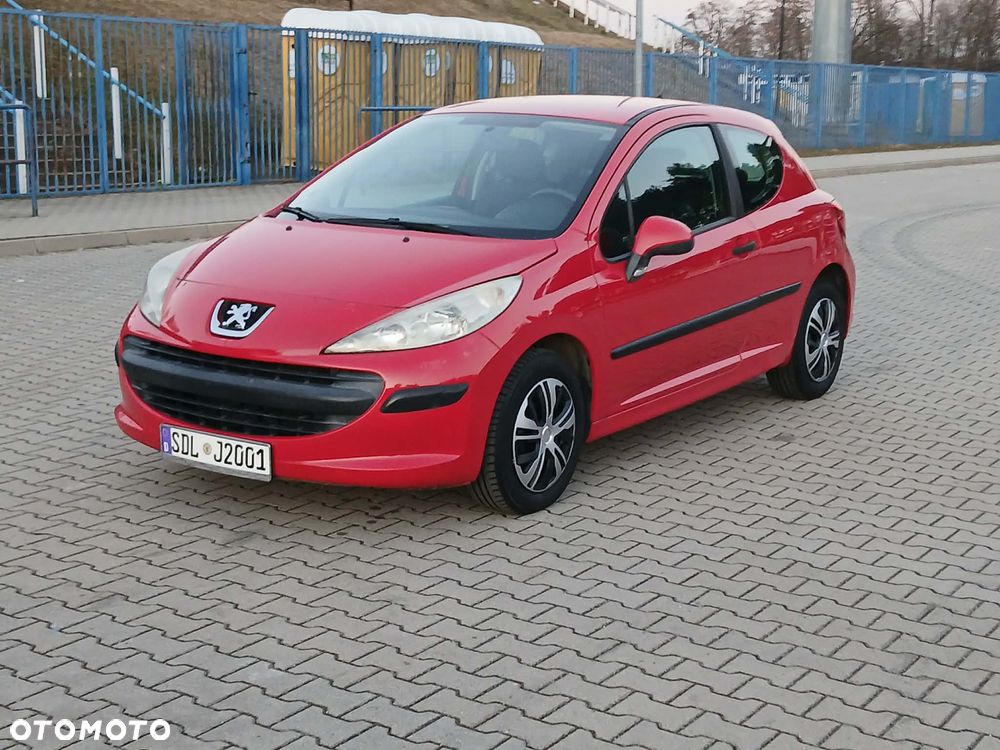 Peugeot 207 - 3