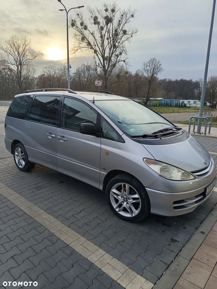Toyota Previa - 1