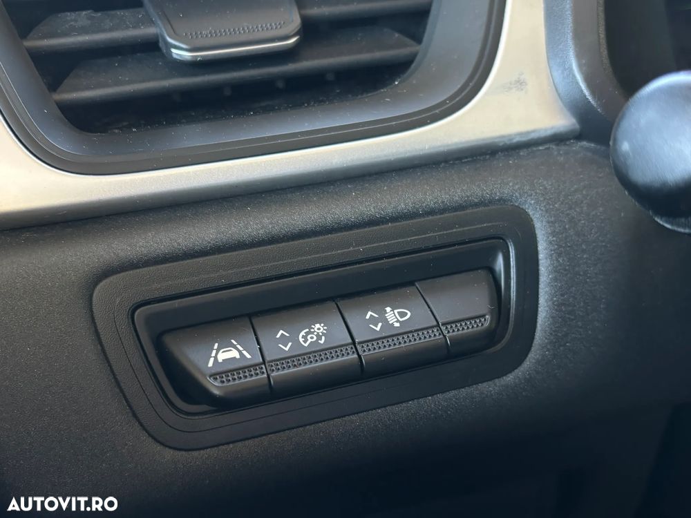 Renault Captur E-TECH Full 145 TECHNO - 17