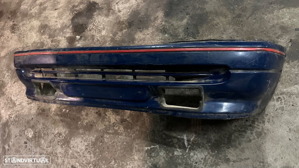 Parachoque ford escort 93 - 3