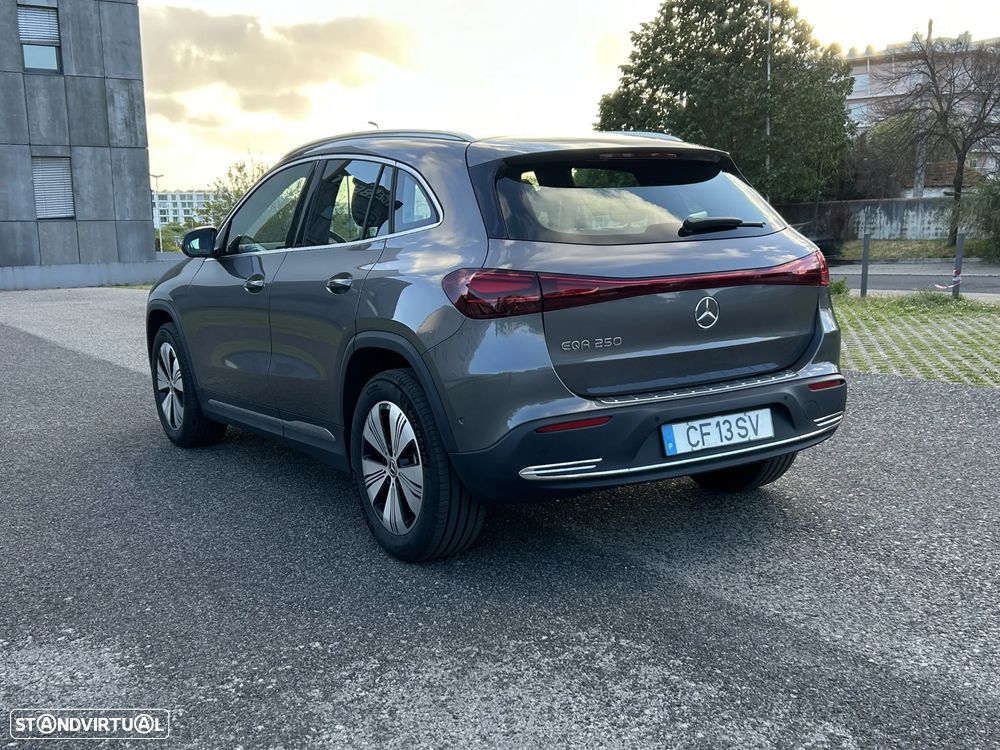 Mercedes-Benz EQA 250 Progressive - 8