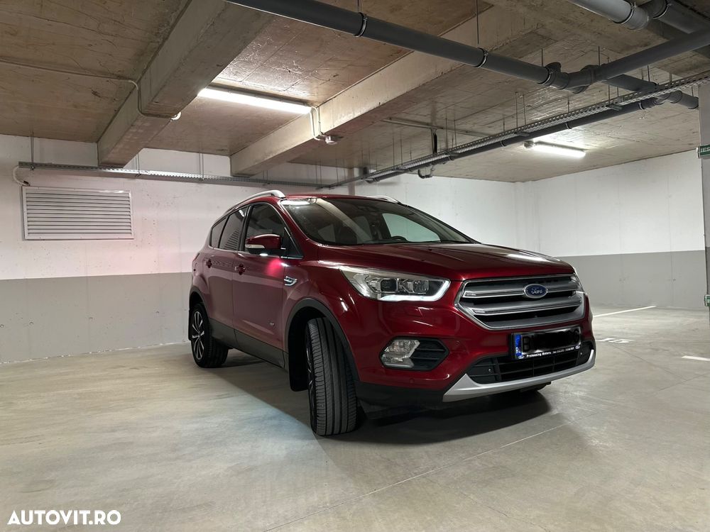 Ford Kuga 2.0 TDCi Powershift 4WD Titanium - 1