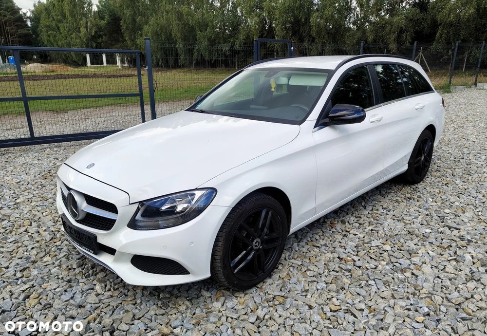 Mercedes-Benz Klasa C 200 d 9G-TRONIC - 21