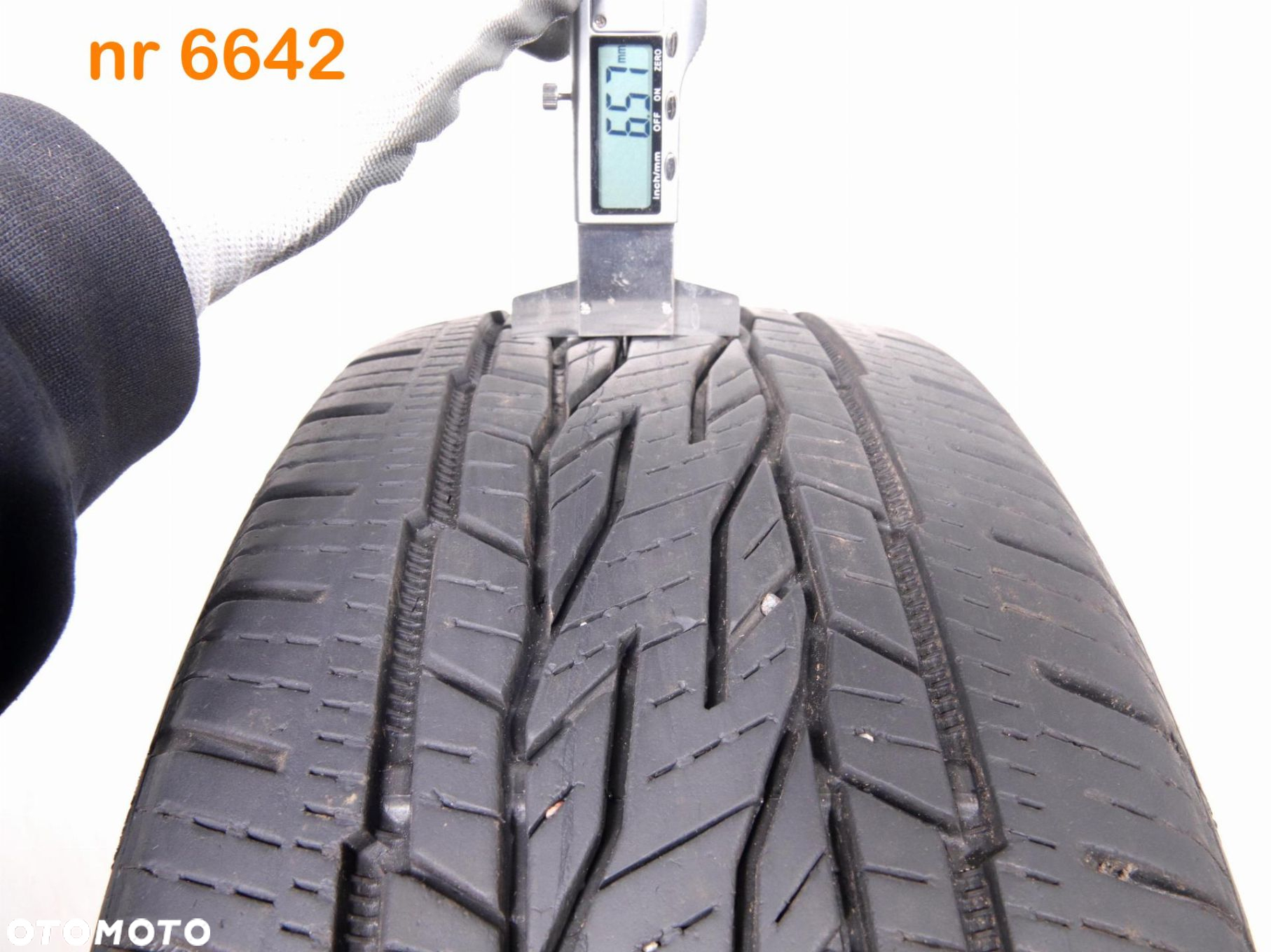 Continental ContiCrossContact LX 2 215/65 R16 - 2
