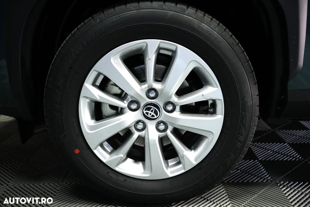 Toyota Yaris Cross - 12