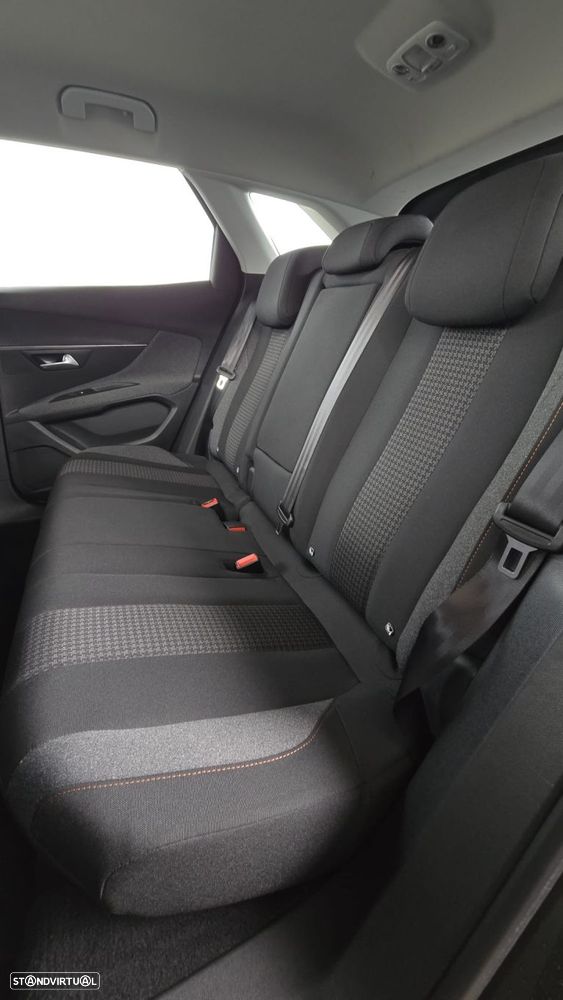 Peugeot 3008 1.5 BlueHDi Style - 8