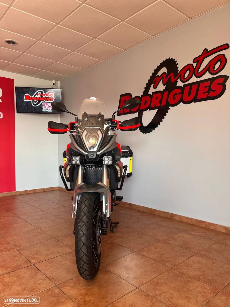 QJ Motor SRT 600SX - MOTO DE SERVIÇO - 3