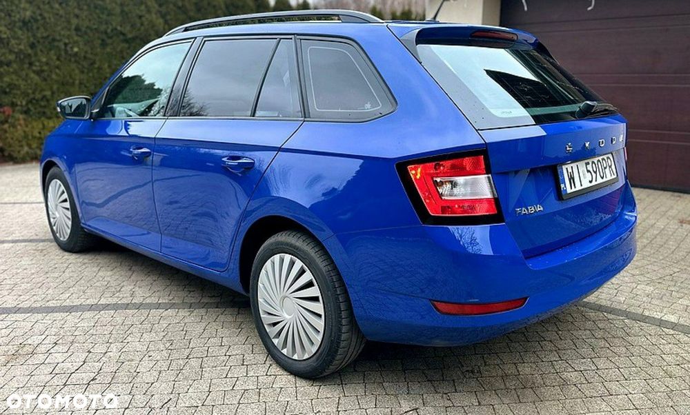 Skoda Fabia - 4