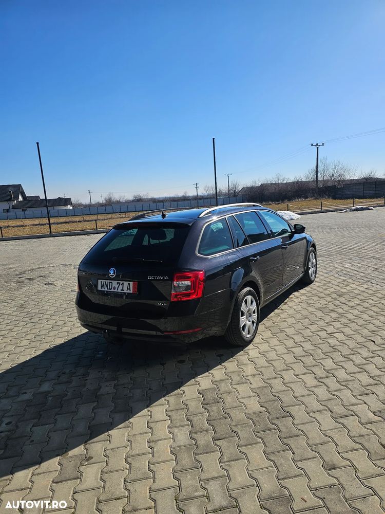 Skoda Octavia 2.0 TDI 4X4 DSG Premium Edition - 9