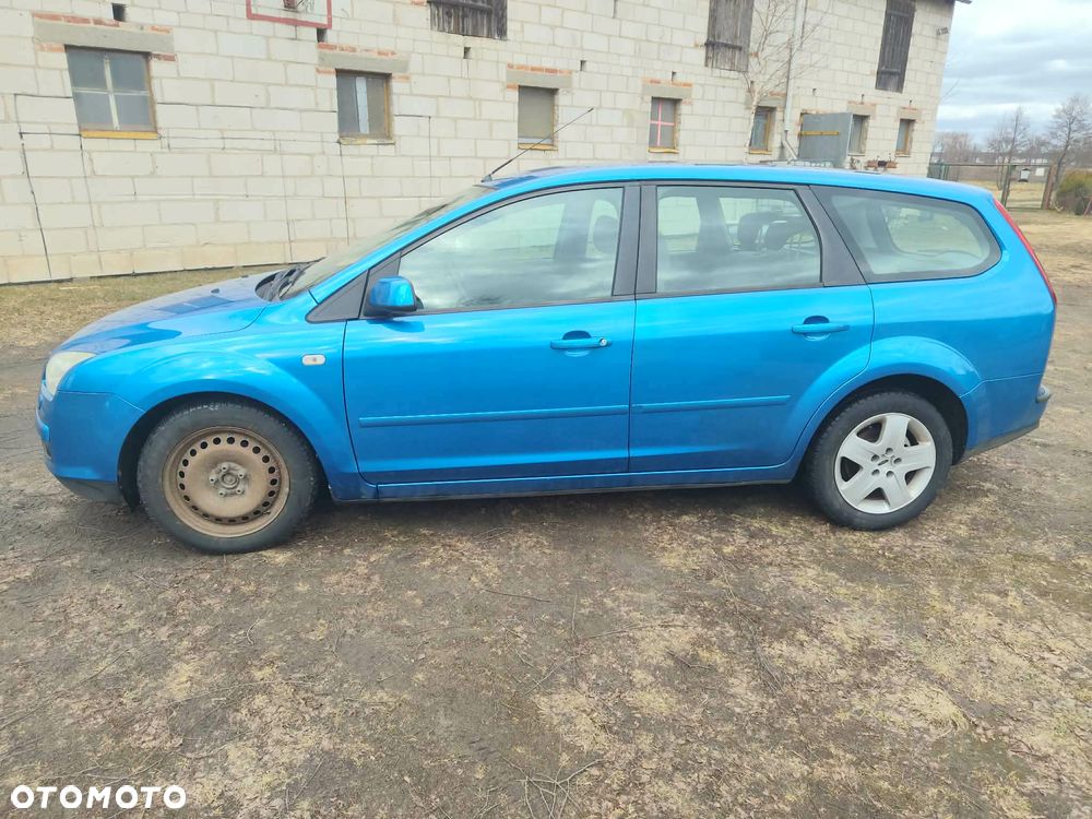 Ford Focus 1.6 TDCi Ambiente - 6