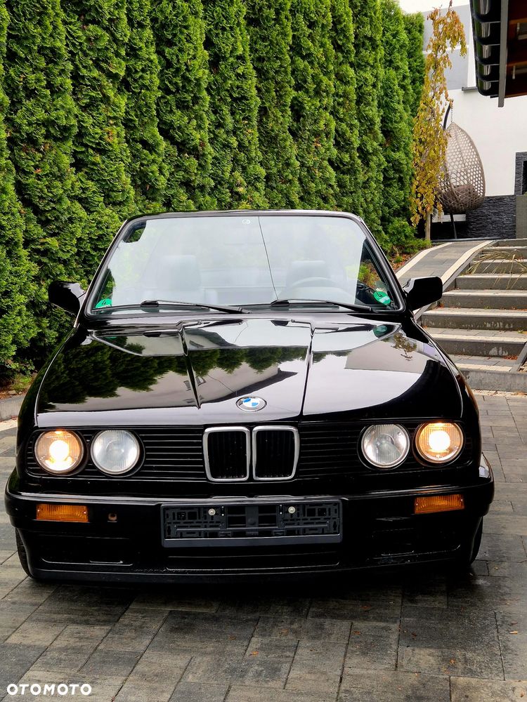 BMW Seria 3 320i - 13