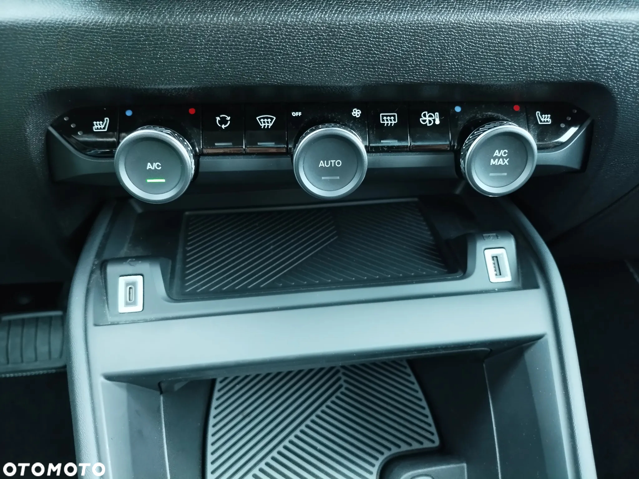 Citroën C4 1.2 PureTech Shine S&S EAT8 - 14