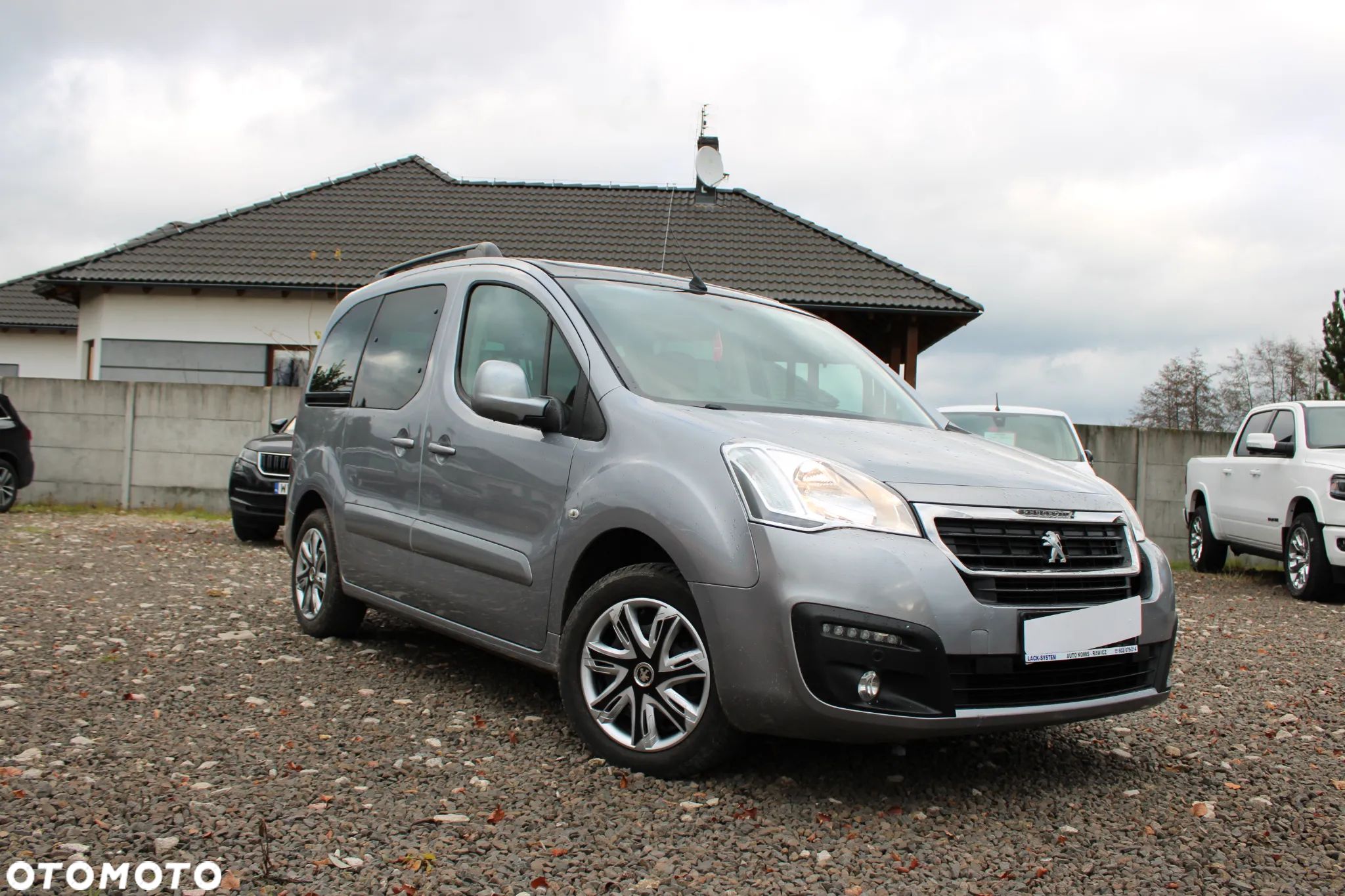 Peugeot Partner 1.6 BlueHDi Outdoor S&S - 1