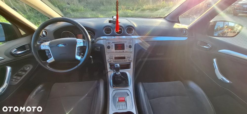 Ford S-Max 2.0 TDCi Titanium - 12