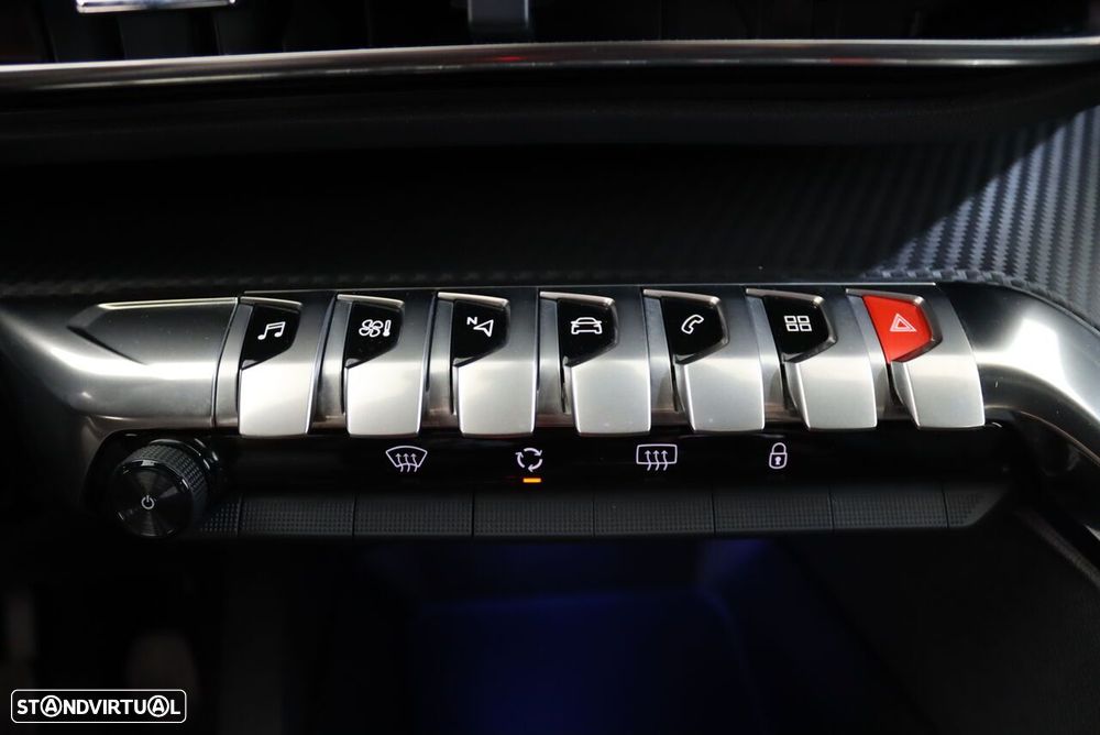 Peugeot 3008 1.2 PureTech Allure - 30