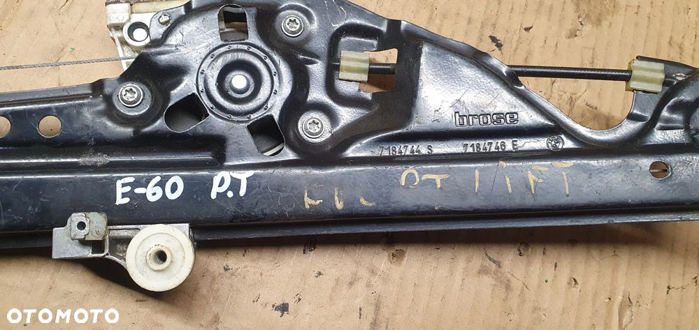 Mechanizm podnośnik szyby prawy tył BMW 5 E60 7184744S 7184746E - 5