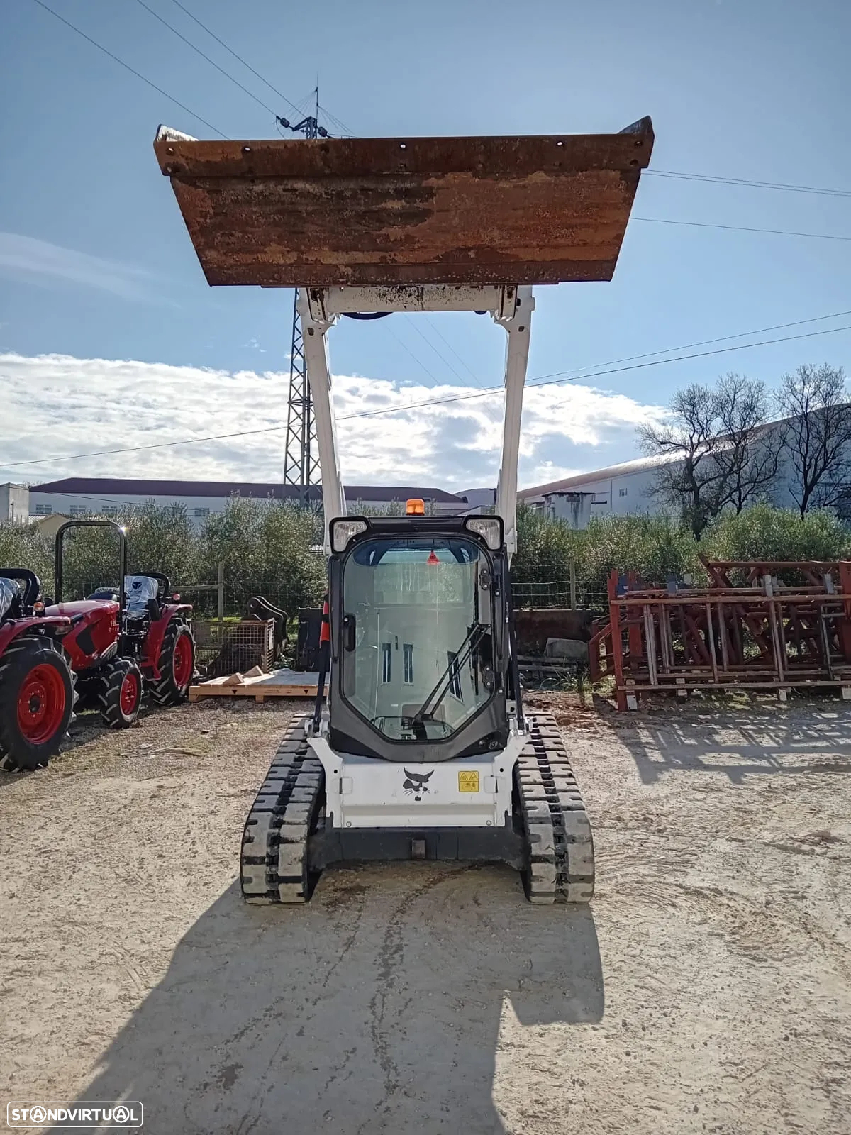 Bobcat T590 - 2