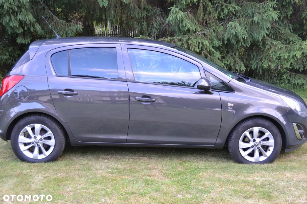 Opel Corsa 1.4 16V Energy - 21