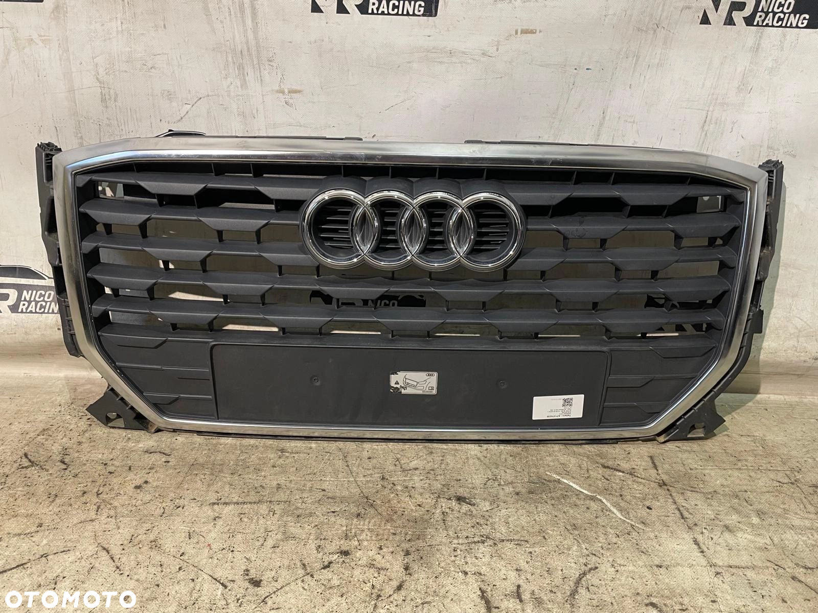 GRILL ATRAPA PRZÓD S-LINE AUDI Q2 81A853037 - 2