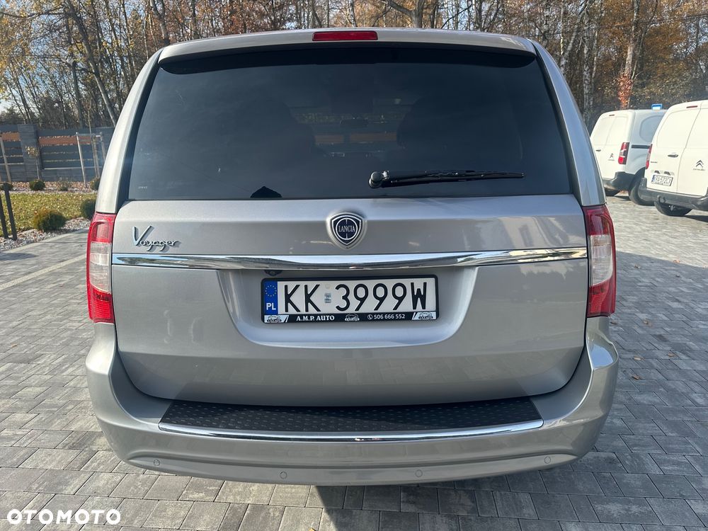Lancia Voyager 2.8 Multijet 16v Platinum - 26