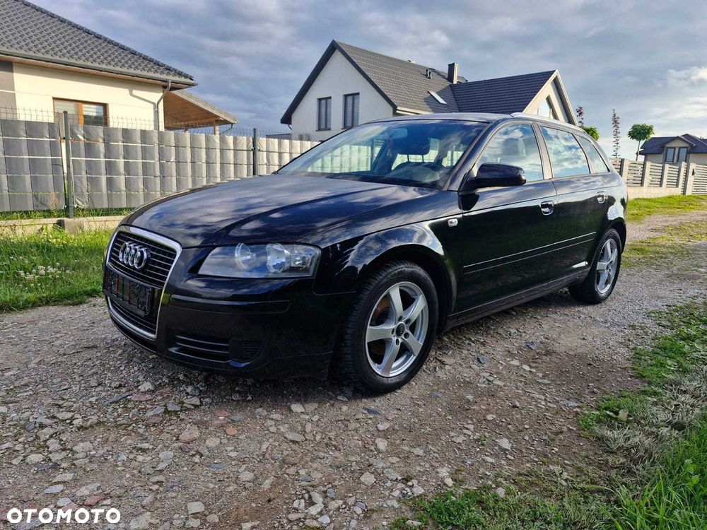 Audi A3 Sportback - 3