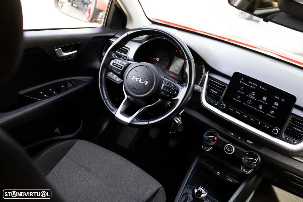 Kia Stonic - 3