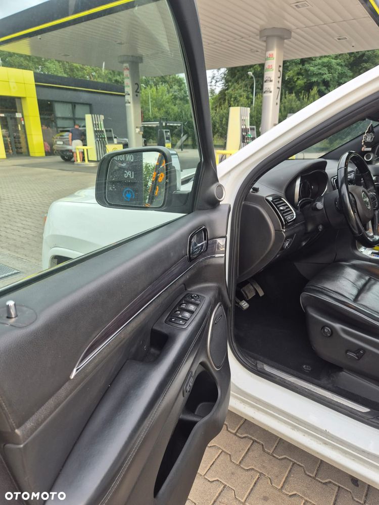 Jeep Grand Cherokee 3.6 V6 Overland - 31