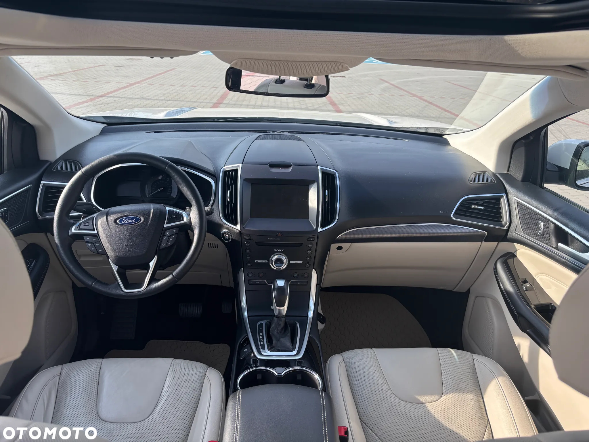 Ford Edge - 9