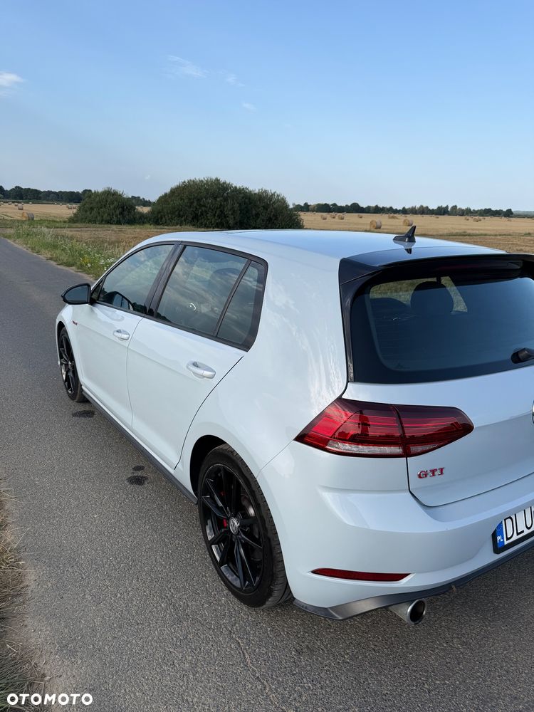 Volkswagen Golf 2.0 TSI GTI TCR DSG - 6