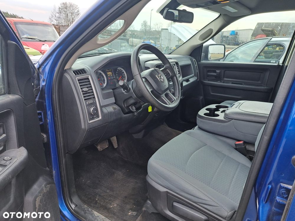 Dodge RAM 5.7 4x4 - 14