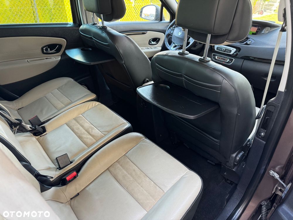 Renault Scenic - 28