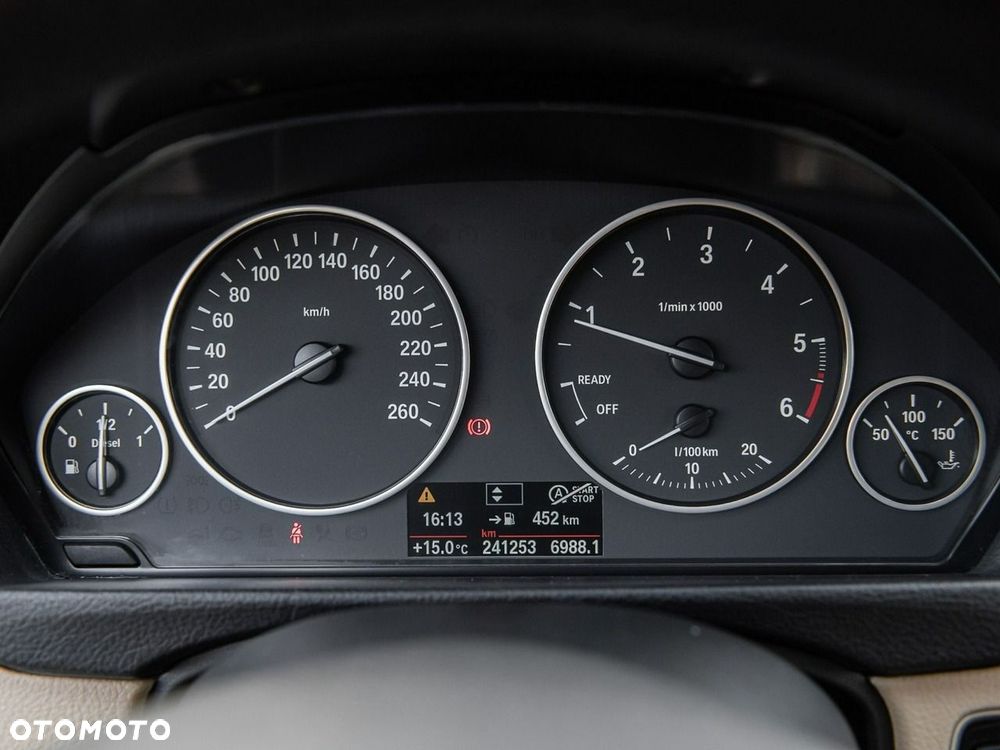 BMW Seria 3 320d Sport Line - 31