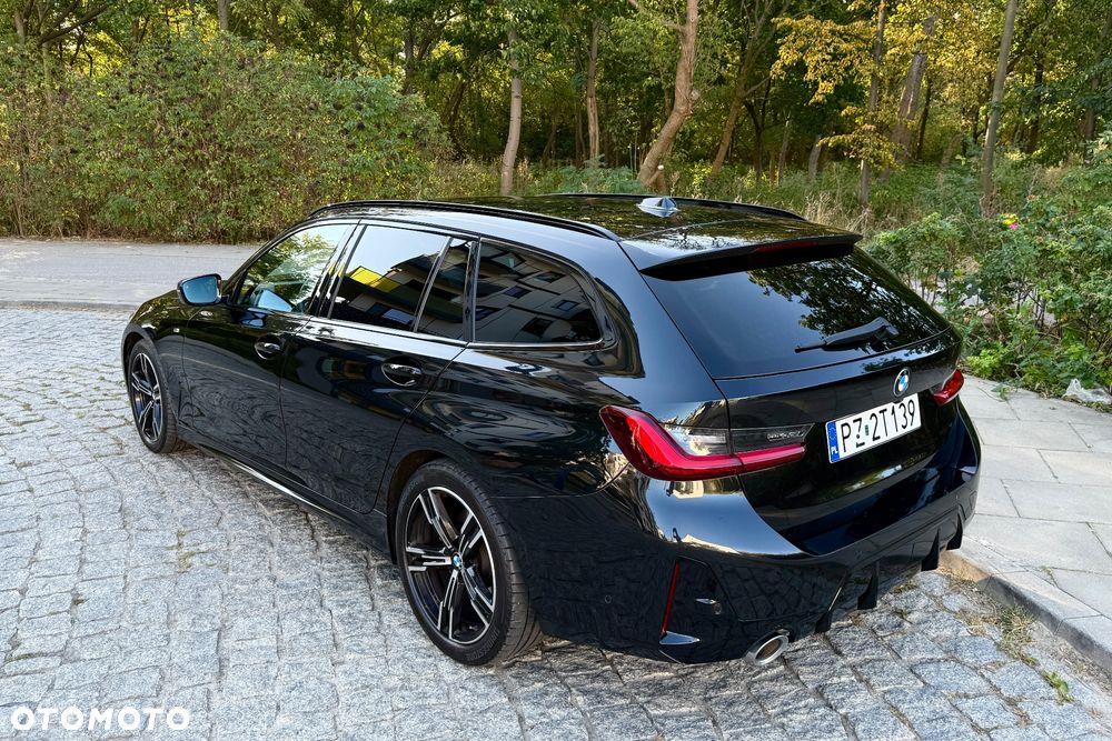 BMW Seria 3 320d xDrive M Sport sport - 3