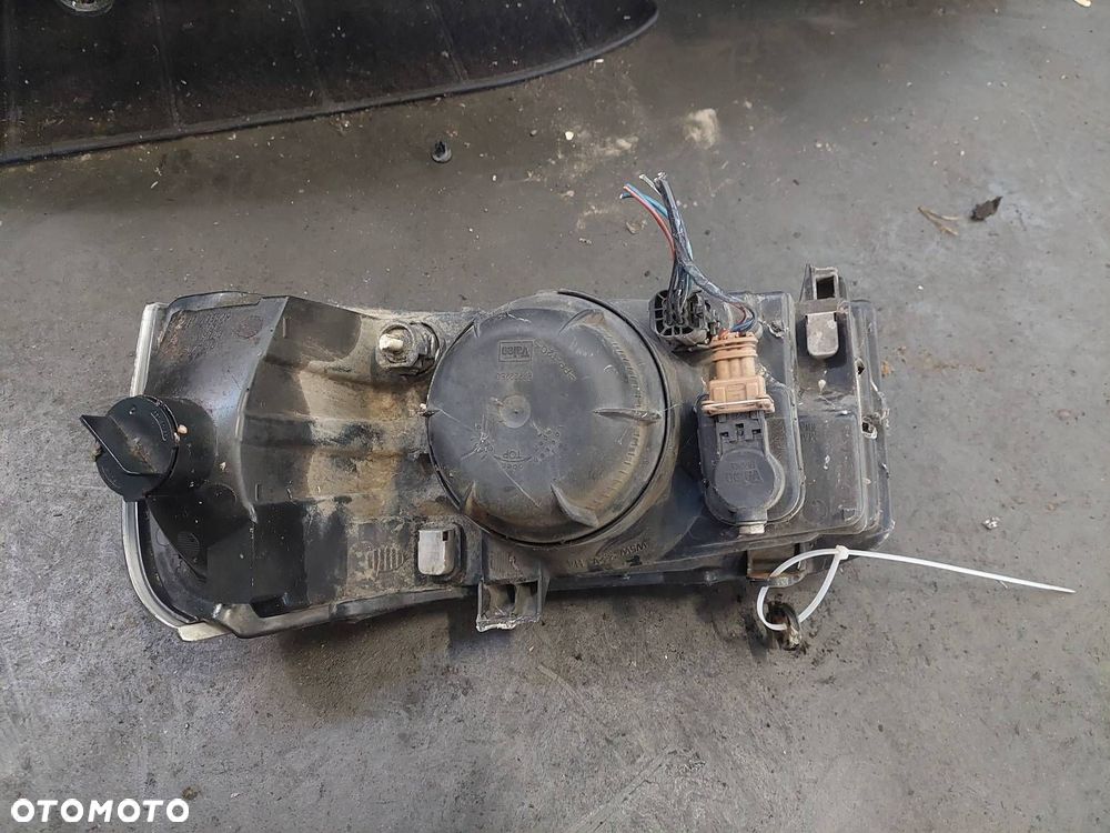 KOMPLETNY PRZÓD MASKA ZDERZAK BŁOTNIKI LAMPY LAND ROVER FREELANDER I 961 - 7