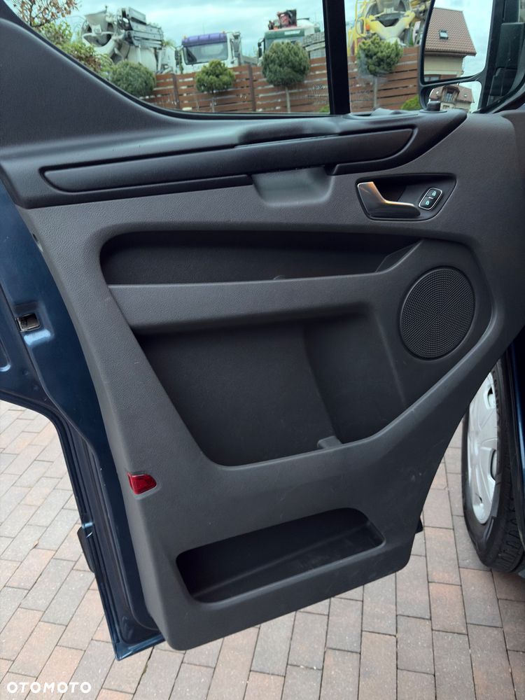 Ford Transit Custom - 10