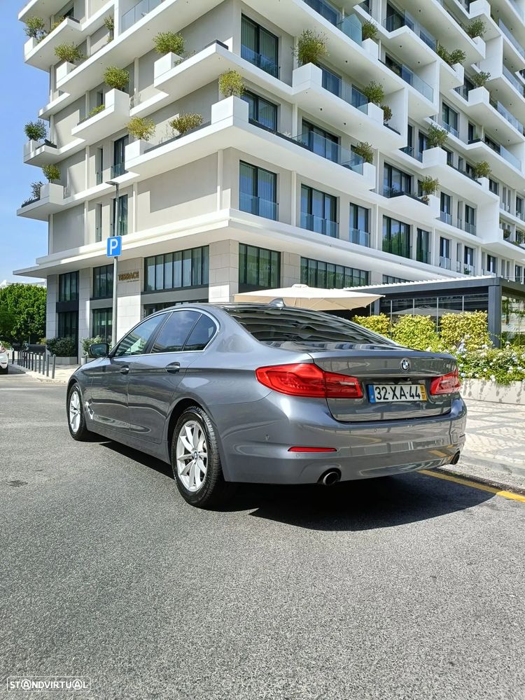BMW 530 d xDrive Line Luxury Auto - 2