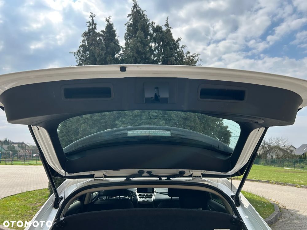 Lexus NX 300 Prestige AWD - 6
